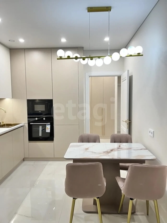 
  Продается 2-комн. квартира 57 м², в ЖК Высота, литер 2.1. Фото 7.