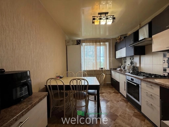 
  Продается 4-комн. квартира 82.8 м². Фото 1.