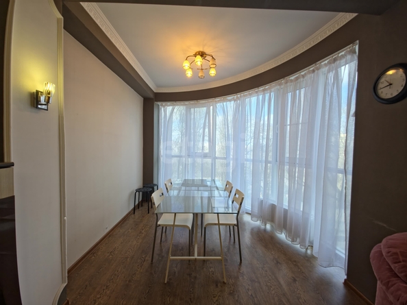 
  Сдается 3-комн. квартира 114 м². Фото 4.