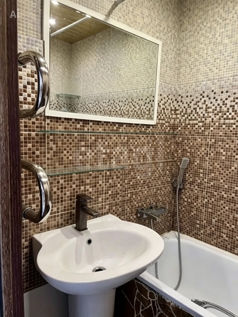 
  Продается 2-комн. квартира 53.5 м². Фото 8.