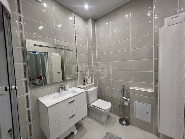
  Продается 2-комн. квартира 72 м². Фото 1.