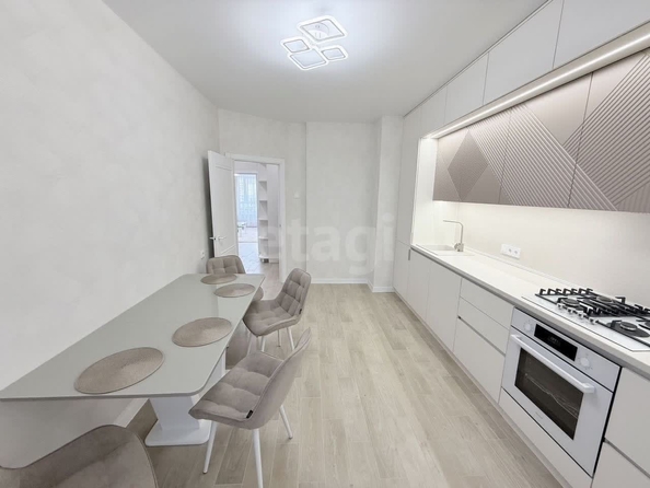 
  Продается 2-комн. квартира 61.8 м². Фото 6.