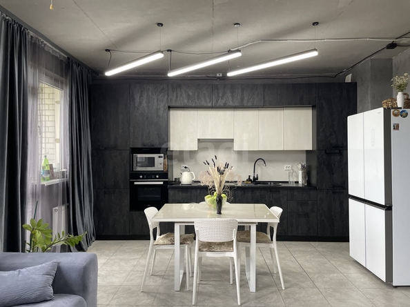 
  Продается 3-комн. квартира 81.6 м². Фото 1.