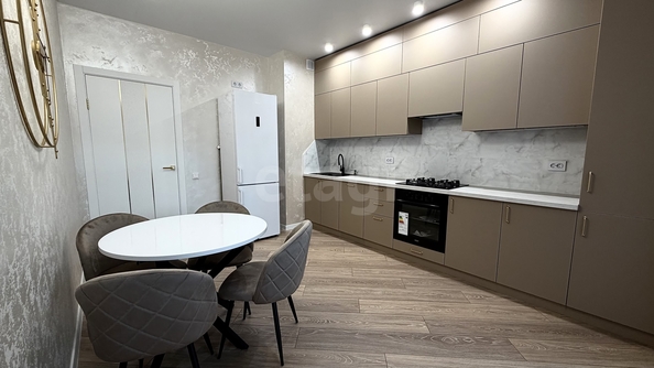 
  Продается 2-комн. квартира 64.1 м², в ЖК Высота, литер 4.1. Фото 2.