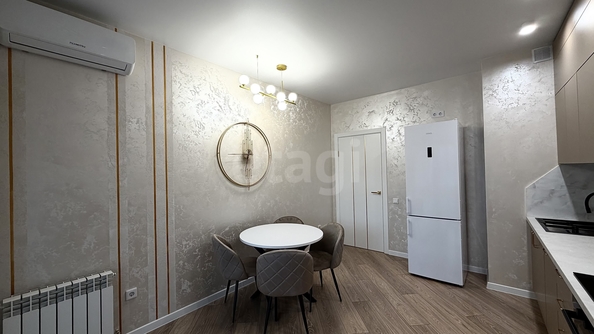 
  Продается 2-комн. квартира 64.1 м², в ЖК Высота, литер 4.1. Фото 7.