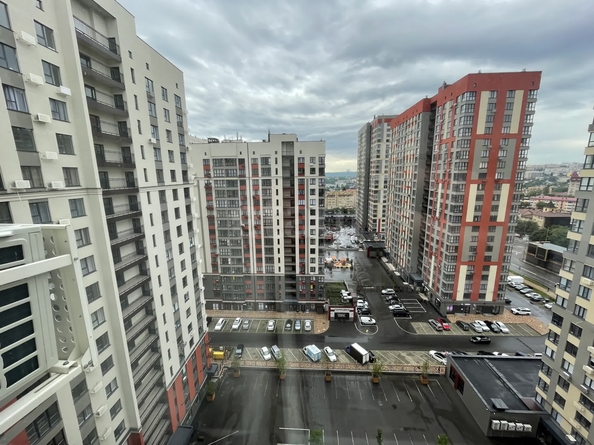 
  Продается 2-комн. квартира 65 м². Фото 3.