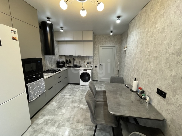 
  Продается 2-комн. квартира 65 м². Фото 5.