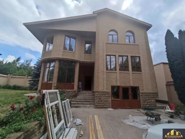 
  Продается дом 240 м². Фото 1.