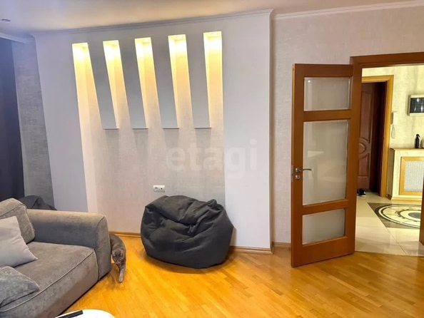 
  Продается 2-комн. квартира 90 м². Фото 2.