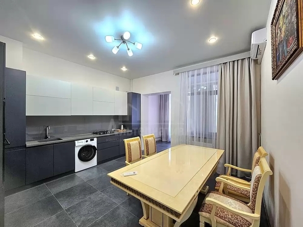 
  Продается 2-комн. квартира 111.8 м². Фото 5.