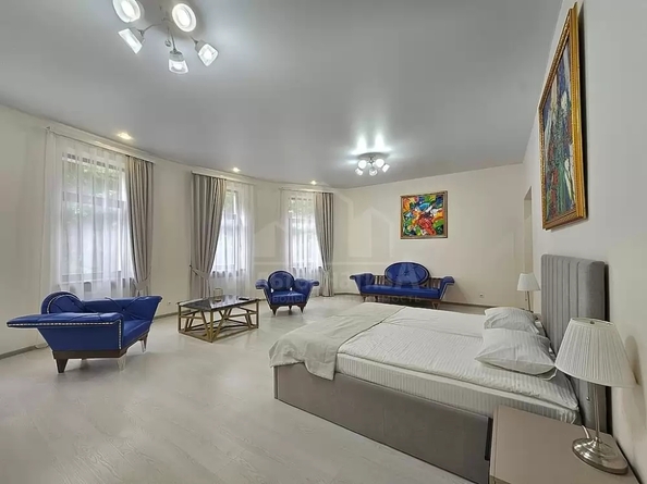 
  Продается 2-комн. квартира 111.8 м². Фото 18.