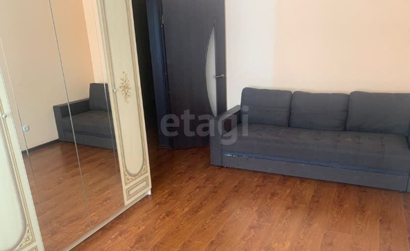 
  Сдается 1-комн. квартира 45 м². Фото 1.
