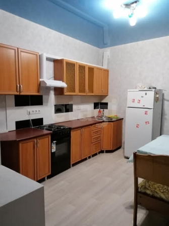 
  Сдается 1-комн. квартира 50 м². Фото 2.