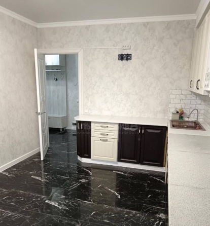 
  Продается 2-комн. квартира 65 м². Фото 1.