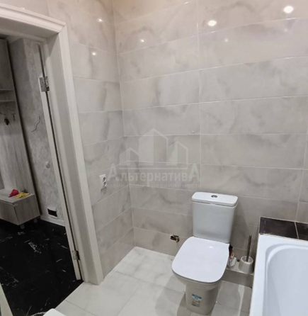 
  Продается 2-комн. квартира 65 м². Фото 6.