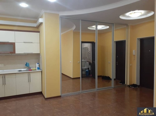 
  Сдается 1-комн. квартира 57 м². Фото 8.
