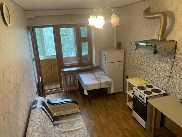
  Сдается 2-комн. квартира 65 м². Фото 1.