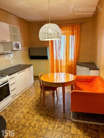 
  Продается 4-комн. квартира 82 м². Фото 1.