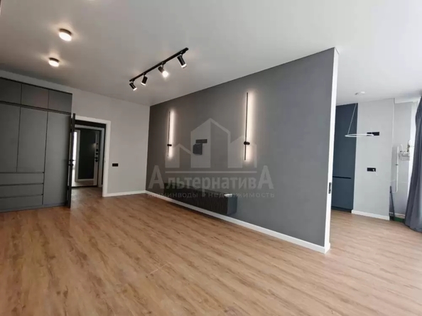
  Продается 1-комн. квартира 51.8 м². Фото 2.