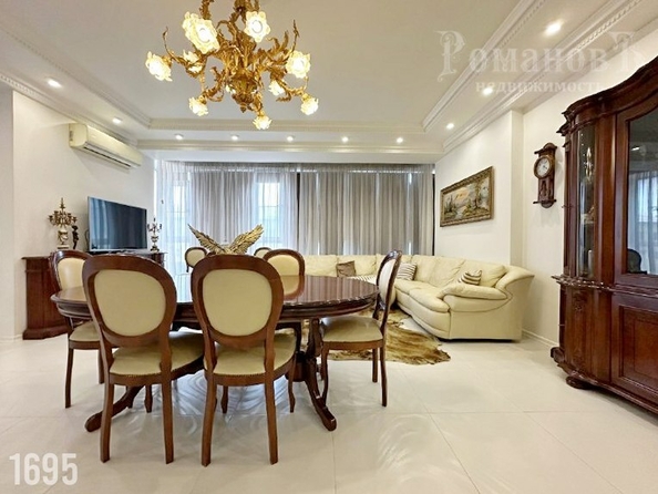 
  Продается 3-комн. квартира 132 м². Фото 2.