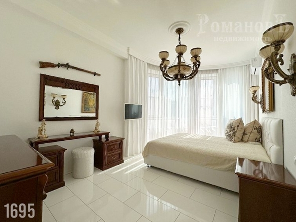 
  Продается 3-комн. квартира 132 м². Фото 11.