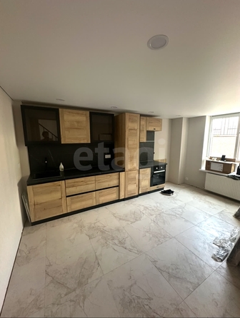 
  Продается 1-комн. квартира 63.6 м². Фото 1.
