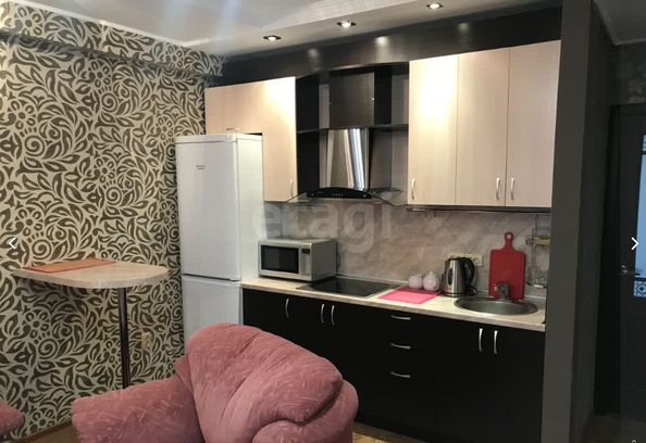 
  Сдается 3-комн. квартира 114 м². Фото 1.