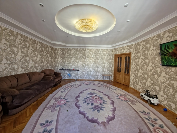 
  Продается 4-комн. квартира 181.9 м². Фото 6.