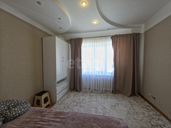 
  Продается 4-комн. квартира 181.9 м². Фото 9.