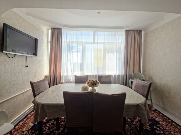 
  Продается 4-комн. квартира 281.9 м². Фото 1.