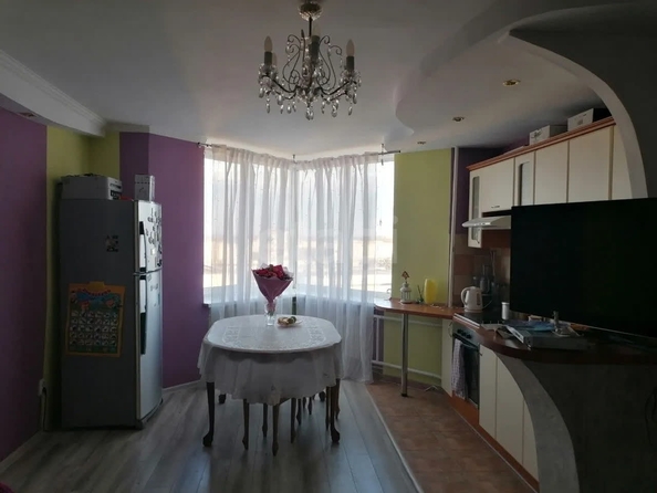 
  Продается 2-комн. квартира 65 м². Фото 1.