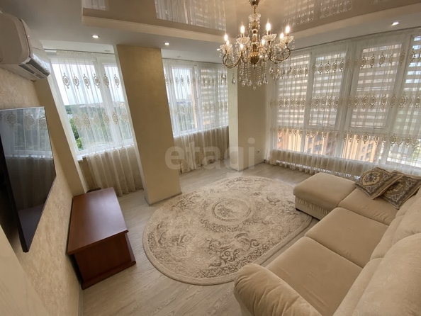 
  Продается 2-комн. квартира 55 м². Фото 1.