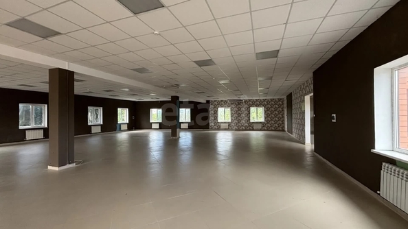 
  Сдается универсальное помещение 450 м². Фото 1.