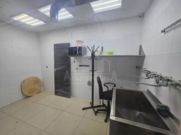 
  Сдается универсальное помещение 220 м². Фото 12.