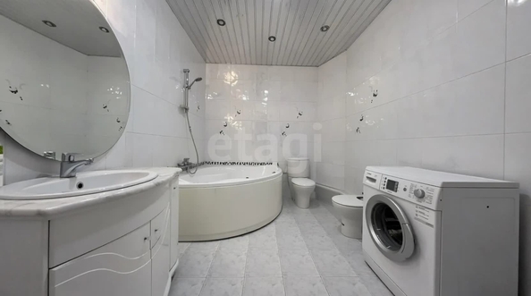
  Продается 4-комн. квартира 130.2 м². Фото 3.