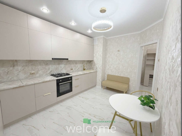 
  Продается 1-комн. квартира 36.4 м², в ЖК Основа, литер 12.2. Фото 1.