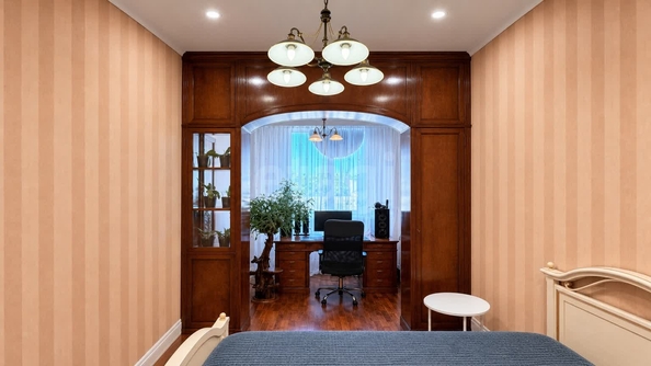 
  Продается 4-комн. квартира 172 м². Фото 24.