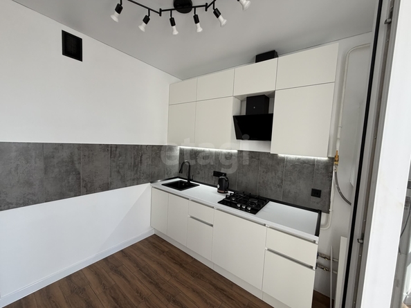 
  Продается 1-комн. квартира 40 м², в ЖК Кварталы 17/77, литер 3.3. Фото 8.