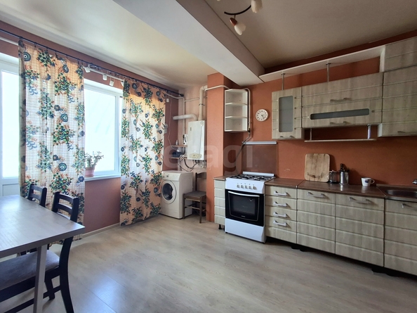 
  Сдается 2-комн. квартира 65 м². Фото 3.