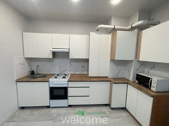 
  Продается 1-комн. квартира 38.3 м², в ЖК Высота, литер 4.2. Фото 8.