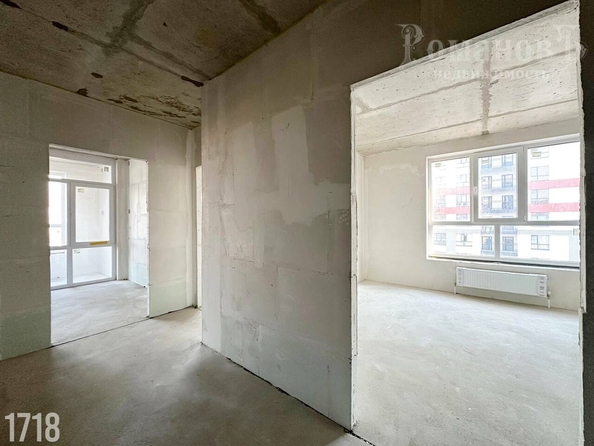 
  Продается 2-комн. квартира 70 м², в ЖК Красный металлист, дом 5. Фото 2.