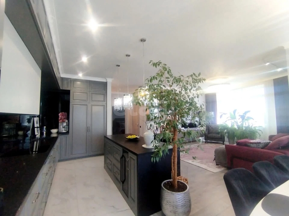 
  Продается 2-комн. квартира 102.9 м². Фото 3.