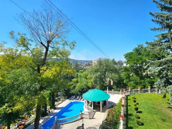 
  Продается  1200 м². Фото 23.