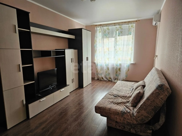 
  Сдается 1-комн. квартира 43 м². Фото 1.