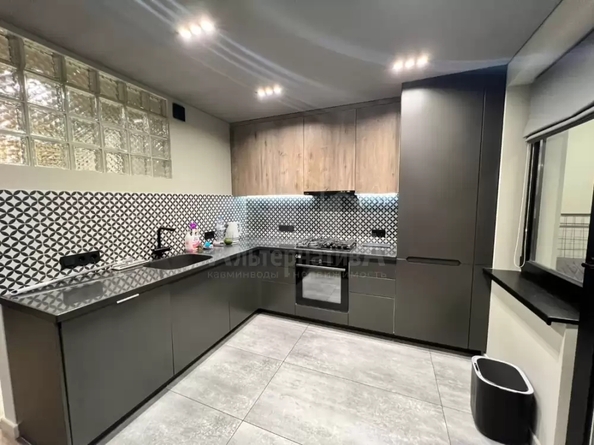 
  Сдается 3-комн. квартира 76 м². Фото 1.