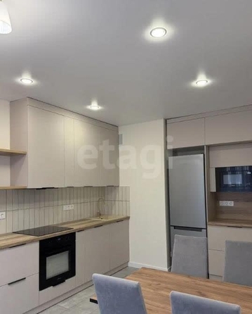 
  Сдается 2-комн. квартира 56 м². Фото 3.