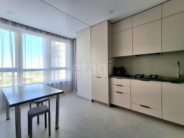 
  Сдается 1-комн. квартира 40 м². Фото 1.