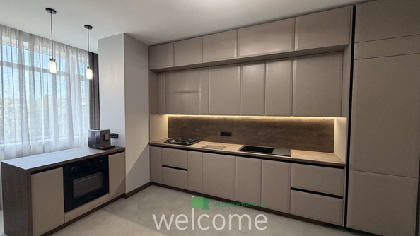 
  Продается 2-комн. квартира 72.3 м². Фото 1.