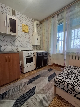 
   Продам 1-комнатную, 31.9 м², СНИИСХ мкр, 7

. Фото 5.