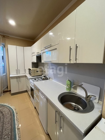 
   Продам 3-комнатную, 70.9 м², Тухачевского ул, 21/4

. Фото 2.